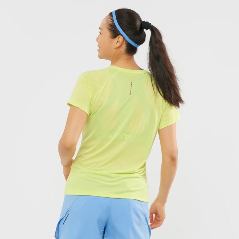 Salomon Cross Run Short Sleeve Women's T-Shirts Lemon | CA 93C50